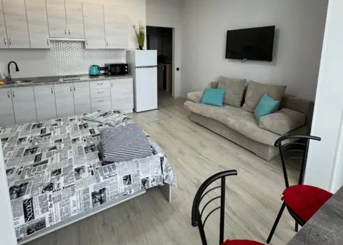 Dacha Kovalevskogo 121 Appartamento