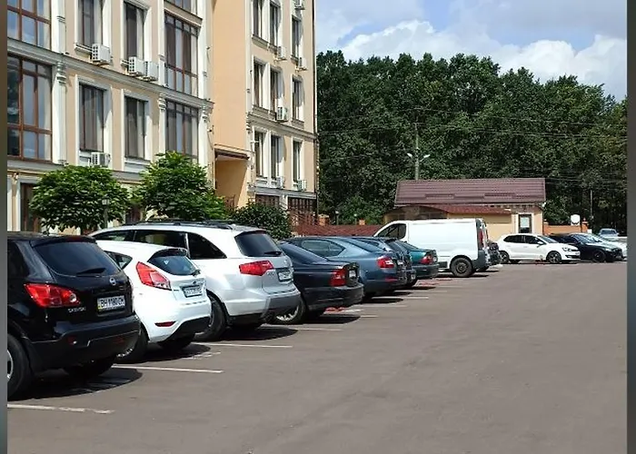 Dacha Kovalevskogo 121 *